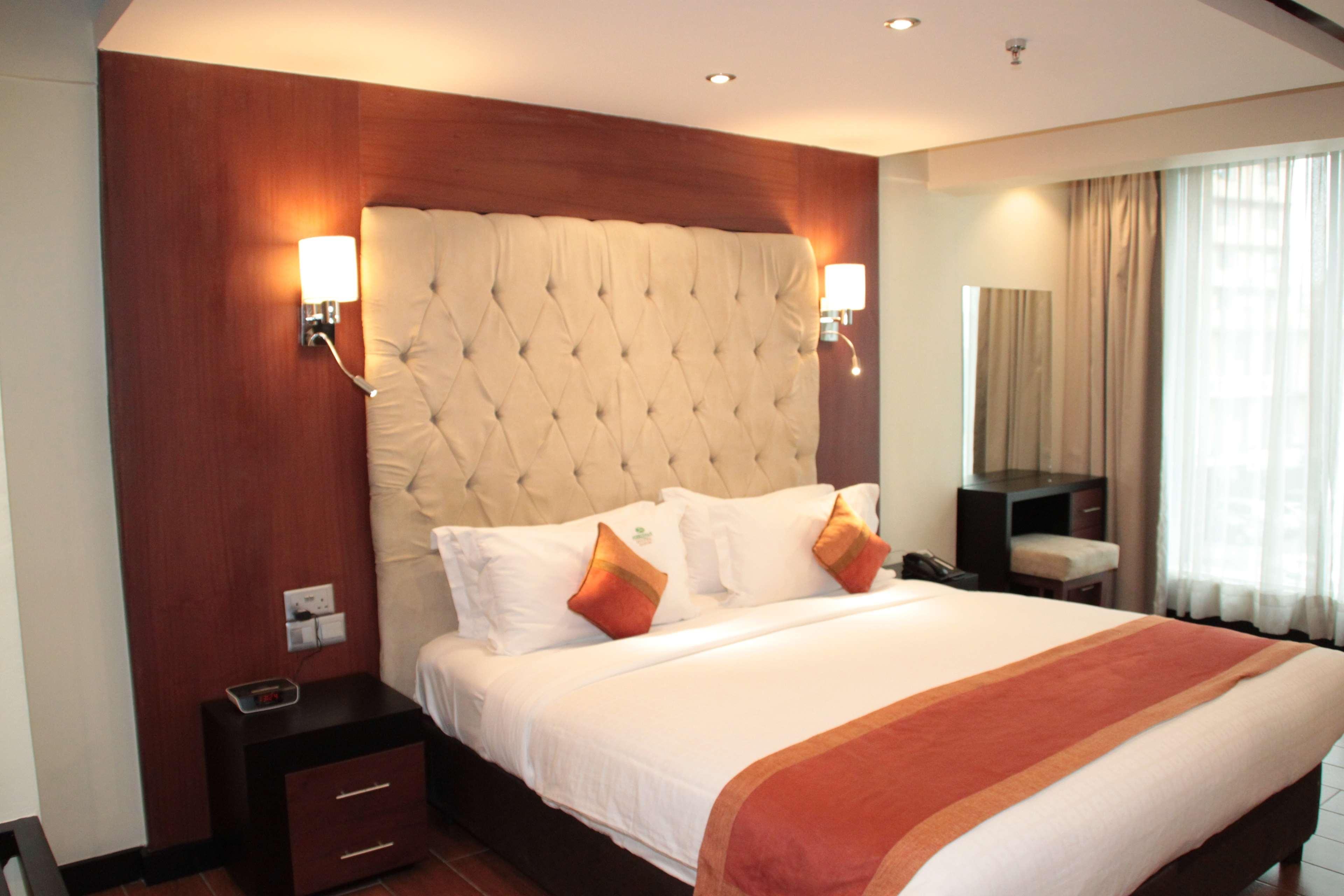 Best Western Auray Le Loch Eksteriør bilde